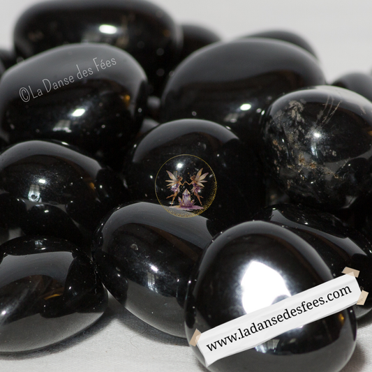 Onyx Noire